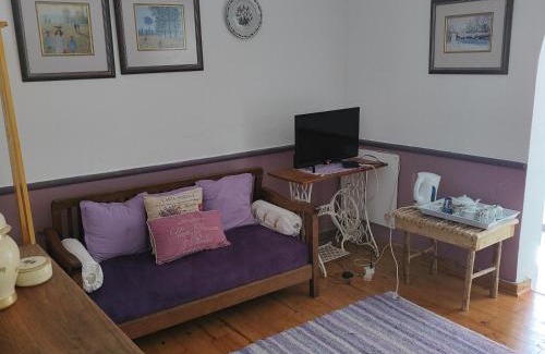 Mbabane House | Garden of Eden Cottages and Guest House