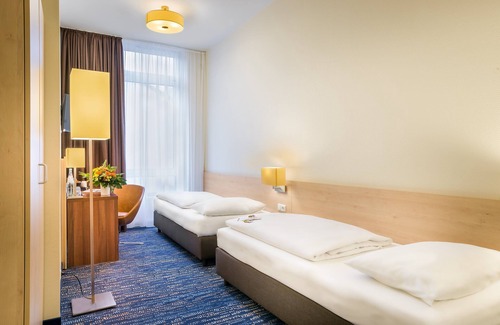 Porz Hotel | Garner Hotel Cologne Porz - Airport by IHG