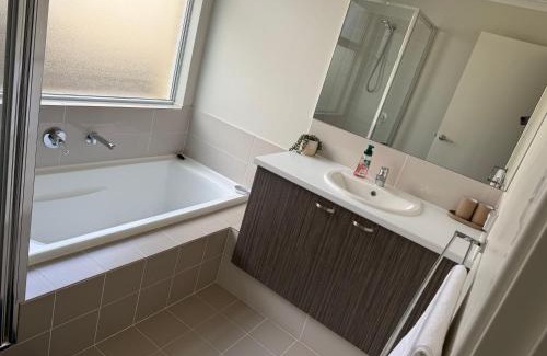 Ellenbrook House | Garrison Cottage