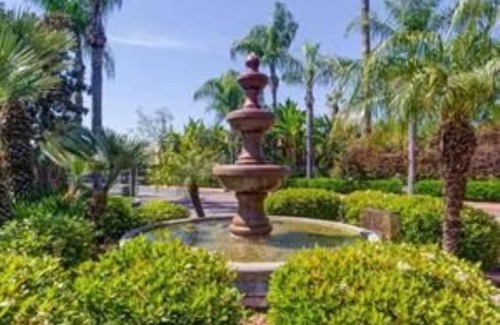 Downtown Condo | Gated, Private, Safe, Clean Upstairs Condo-Hospitals Nearby