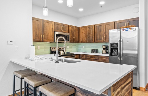 Mountain House Apartment | Gateway #5040 by Summit County Mountain Retreats