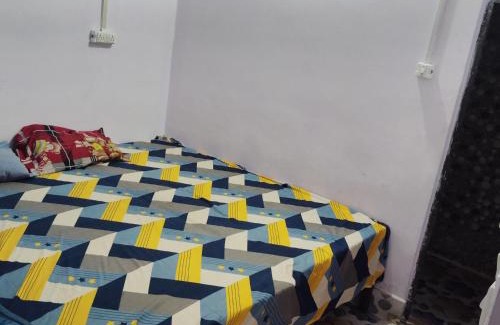 Mathura Hotel | Gaurangi seva sadan
