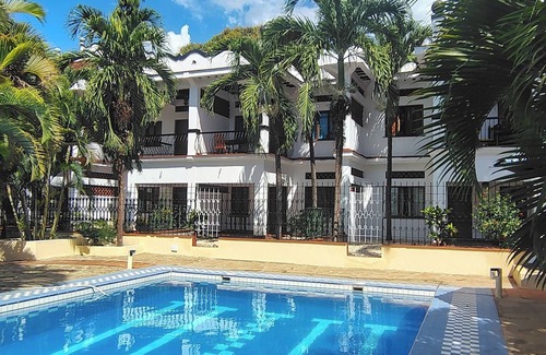 Ukunda Apartment | GeckoApartment at MangroHotel, Diani Hidden GemChic serene & close to everything
