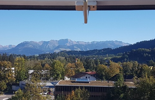 Immenstadt im Allgaeu Apartment | Gemütliche Whg. mit Balkon und Bergblick im Oberallgäu! Ruhig und Zentrumsnah