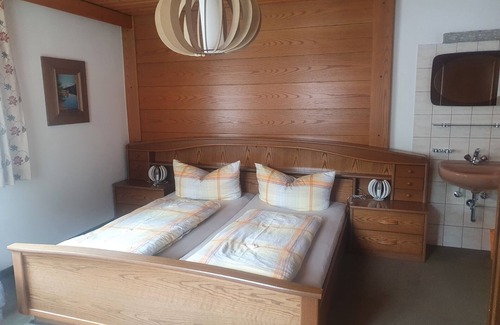 Pfunds Apartment | Gemütliche Ferienwohnung für 4-5 Personen für Einen Entspannten Familienurlaub