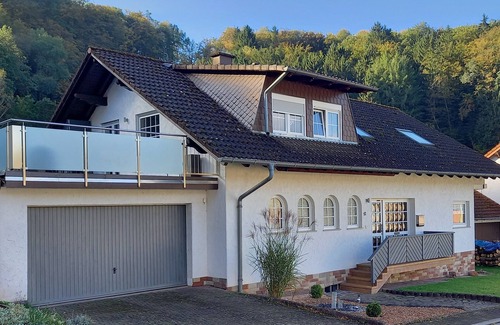 Trulben Apartment | Gemütliche, Moderne Ferienwohnung im Herzen der Pfalz. Wanderwege in der Nähe