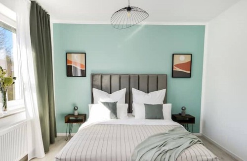 Guetersloh Apartment | Gemütliche & Stylische Wohnung Küche Wifi TV