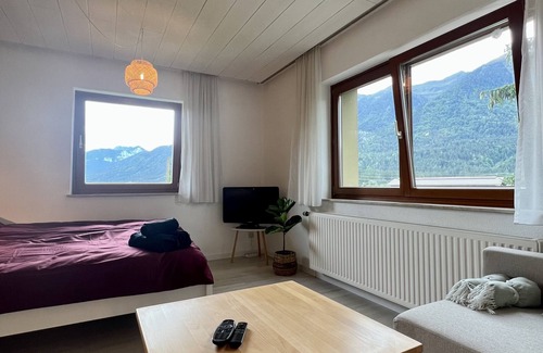 Kirchbach Apartment | Gemütliche und Ruhige Ferienwohnung mit Tollem Ausblick