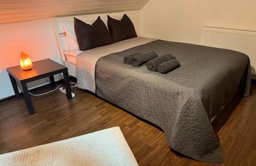 Geisweid Apartment | Gemütliche Wohnung, Heimkino, Couch & Küche