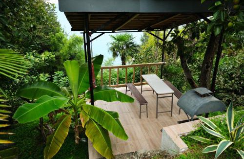 Tsikhisdziri House | Geophysical Station in Tsikhisdziri