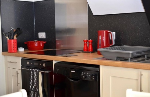 Dartmouth Apartment | George & Dragon