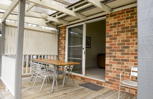 Berry Cottage | George St Cottage Berry in town