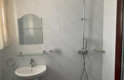 Accra Hotel | Georicia hotel