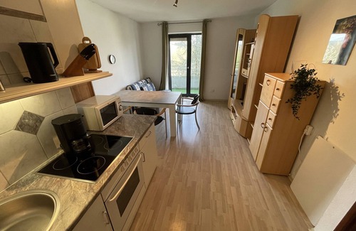 Herdecke Apartment | Geräumige Ferienwohnung für bis zu 4 Personen mit Pool und Sauna