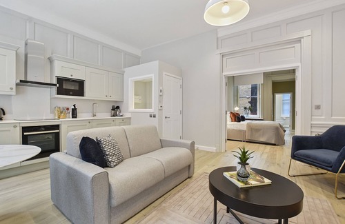 Chinatown Apartment | Gerrard Place by Aeria Apartments
