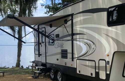 Seville House | Get Ready for Adventure! Close to Daytona Beach's Boar! Free Parking