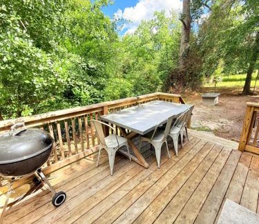 Savannah House | Getaway at 26 Oxford Ct
