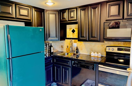 Eiber Condo | Getaway Spot Close to Red Rocks, Denver, Mtns