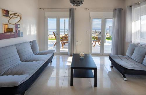 Kefalas Villa | Gianna's Panoramic Seaview Twin Villas with pool 2