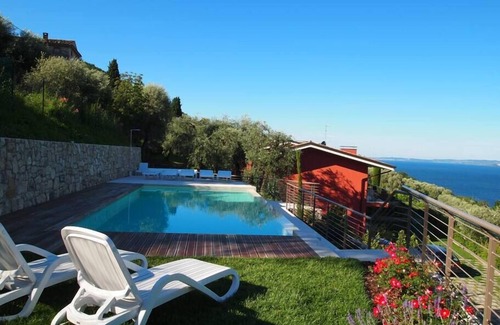 Frader Apartment | Gianni corner apartment with 2 bedrooms and lake view