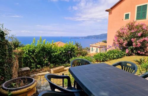 Chiavari Apartment | Giardino panoramico sul mare, un angolo di liguria
