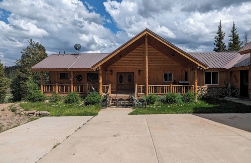 Uinta County Cabin | Gilbert Creek Lodge, your home away from home in the Uinta Mountains!