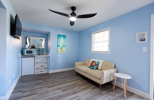 Buxton Condo | Gilbert - Offshore Beach Club