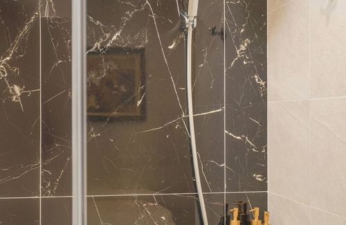 Dong Da Hotel | Gilson Hanoi Hotel