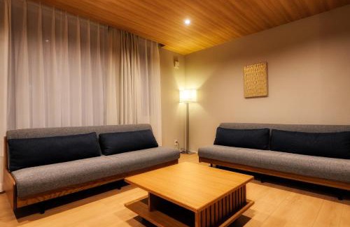 Fujiyoshida Apartment | Ginkgo House ギンコハウス