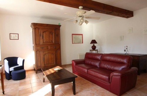 Saint-Christophe-des-Bardes House | Gite DE Robin - Saint-christophe-des-bardes