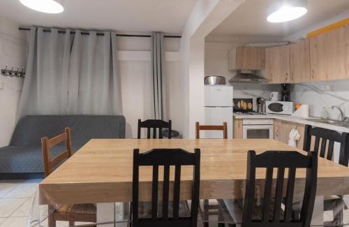 Saint-Sauveur-de-Cruzieres House | Gite 1 - La Tour