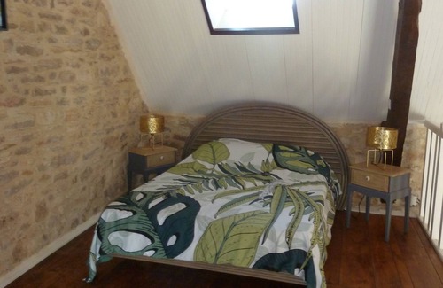 Gourdon House | Gite 5 minutes from a leisure center in Gourdon (Lot) in a stone house