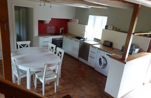 Dineault House | Gite 6 people in the heart of nature.