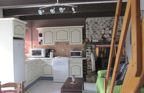 Agon-Coutainville Cottage | Gite Agon-Coutainville 5 people in a wooded park