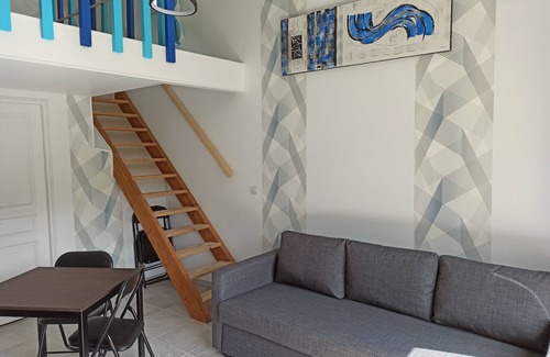Floirac Cottage | Gite Avec Mezzanine
