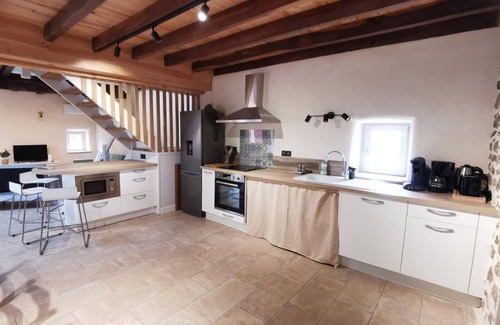 Bourbon-l'Archambault Cottage | Gite Bourbon-l'Archambault, 2 bedrooms, 4 persons