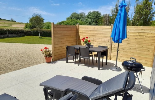 Plounevez-Lochrist House | Gite d'ODE VRAS, 800 m from the sea, 500 m GR34