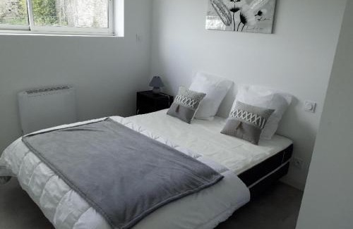 Chambretaud House | Gite de la Mariée à 7mn du puy du F0U