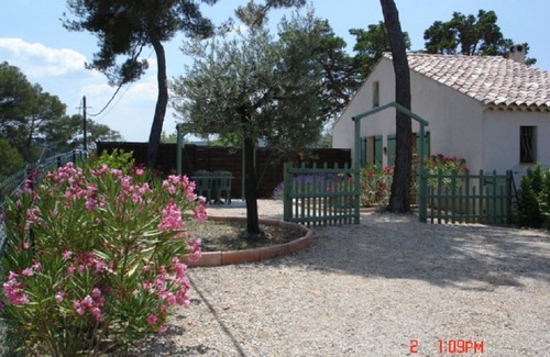 Esparron-de-Verdon House | GITE des Oliviers 3 PIECES de 35 M2 et TERRAIN For 2/4 persons