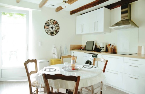 Razac-de-Saussignac House | Gîte du Vigneron – Bucolic Getaway in the Heart of the Vineyards