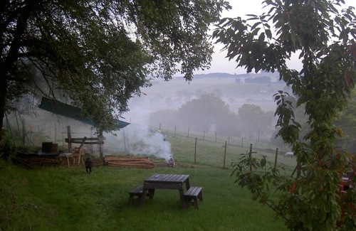 Nanteuil-de-Bourzac Cottage | Gite farm-stay with private pool in rural Dordogne near Verteillac /Riberac