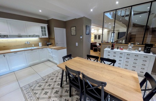 Saint-Gengoux-le-National House | Gîte des Siècles - 14th Century House with Lift and Cinema