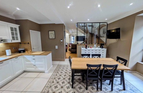 Saint-Gengoux-le-National House | Gîte des Siècles - 14th Century House with Lift and Cinema