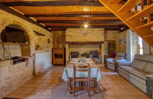 Veyrignac House | GITE LES PIERRES CHAUDES
