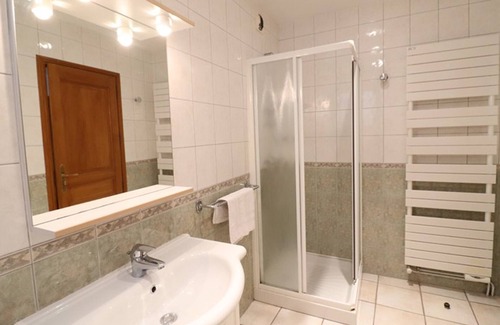 Lieutades Cottage | Gite Lieutadès, 2 bedrooms, 4 persons