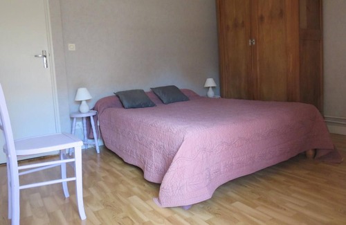 Moitron-sur-Sarthe Cottage | Gite Moitron-sur-Sarthe, 3 bedrooms, 7 persons