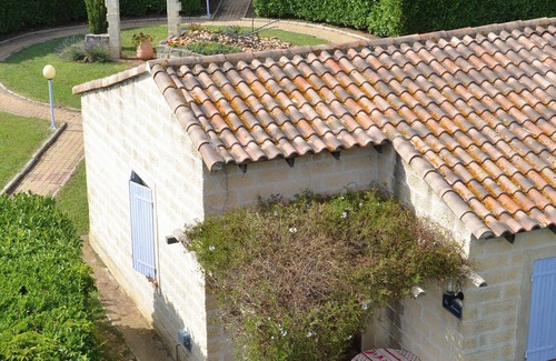 Raphele-les-Arles House | Gite Pastre #1, Gite in Holiday Residence between Camargue and Alpilles