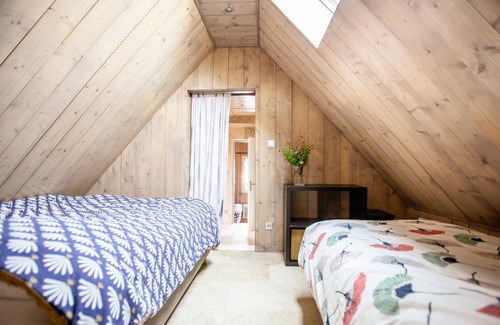 Sennevieres Cottage | Gite Sennevières, 8 bedrooms, 28 persons