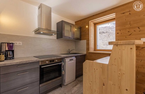 Saint-Michel-de-Maurienne House | Gites DE Beaune - LE Brequin