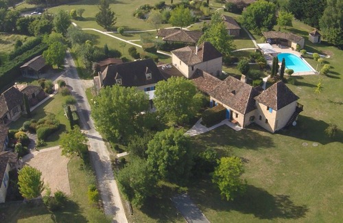 Bosset House | Gites with whirlpool bath - Holidays near Bergerac